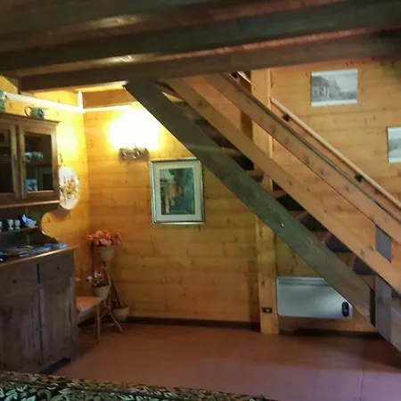 Lo Delle Vette Chalet Lorica