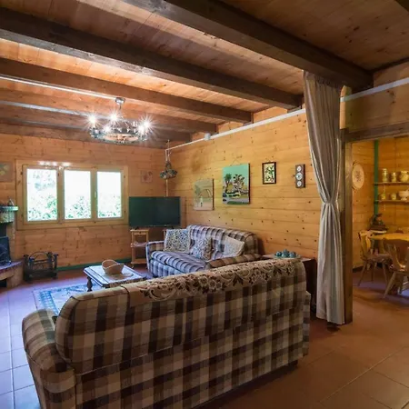 Lo Delle Vette Chalet Lorica